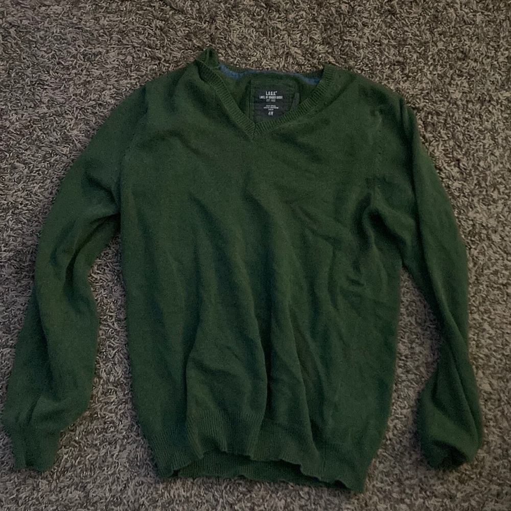 Dark green Sweater by H&M good condition!